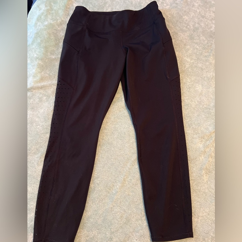 Athleta Leggings featuring Laser-Cut “Air-Hole” Perforations Small Petite